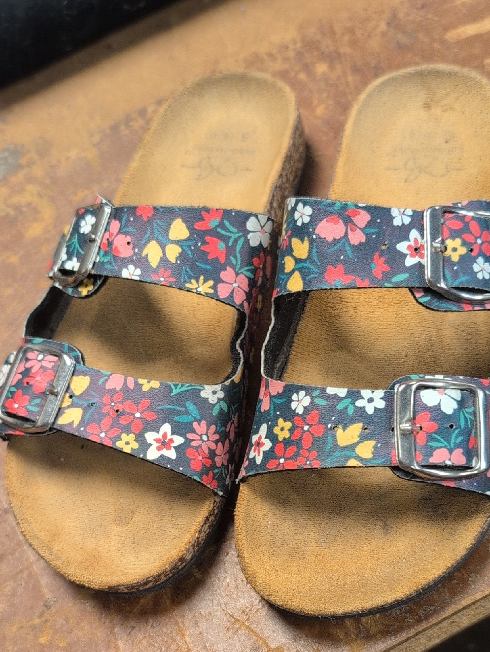 Bobbie Brooks Tan Suede Slide Insole